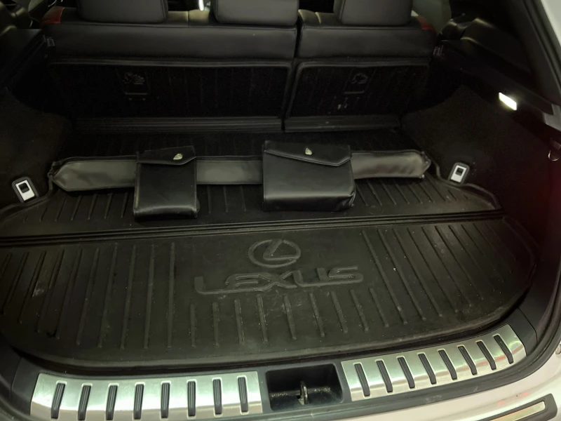 Lexus NX 300h F Sport, 2.0 Turbo, снимка 12 - Автомобили и джипове - 52999932