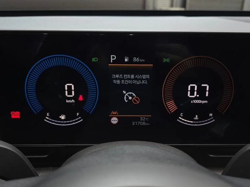 Hyundai Kona 1.6 147 hp Automatic, снимка 8 - Автомобили и джипове - 55769593