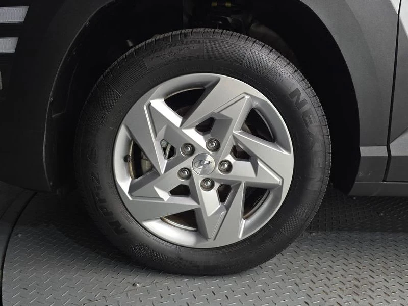 Hyundai Kona 1.6 147 hp Automatic, снимка 5 - Автомобили и джипове - 55769593
