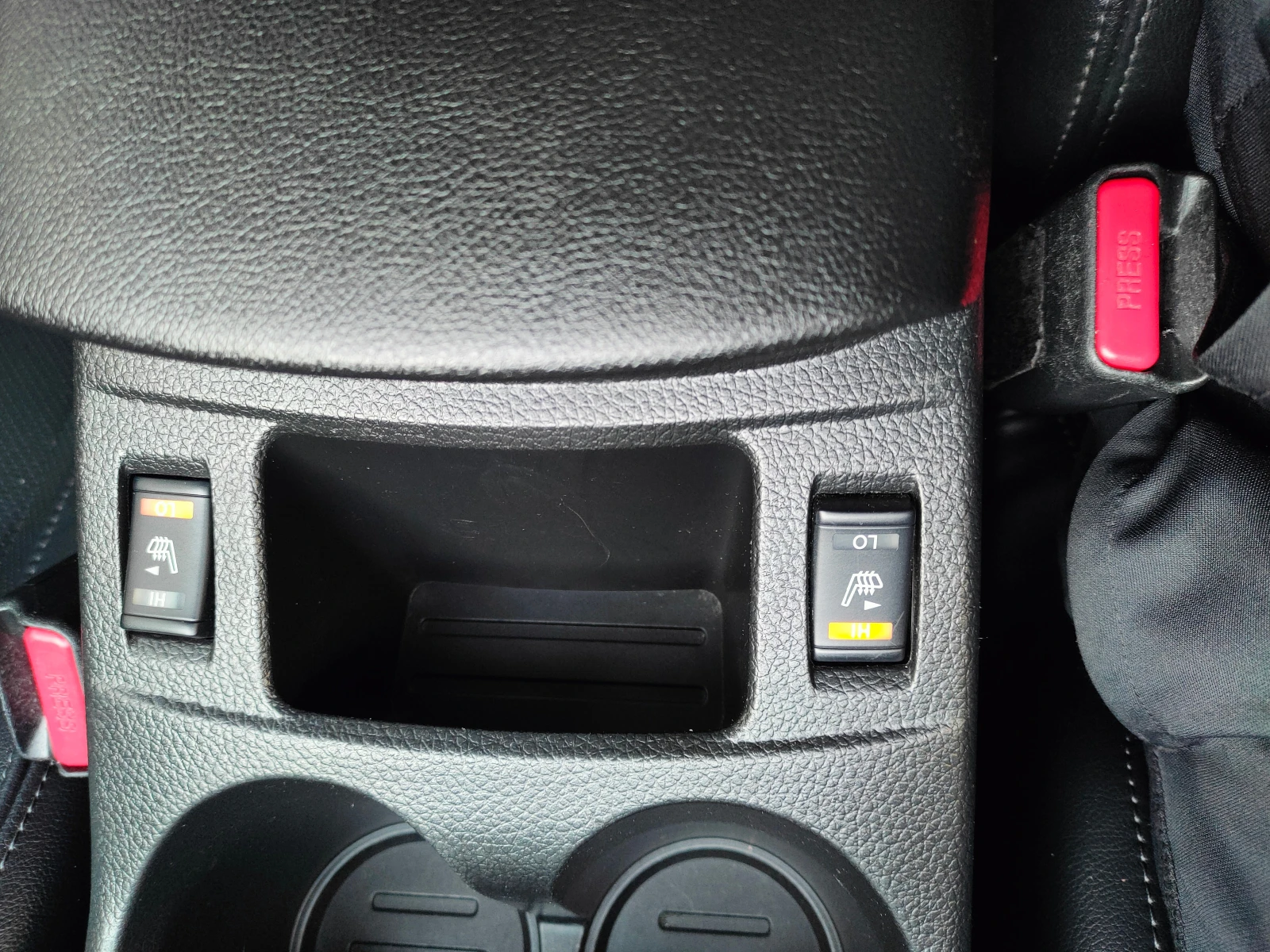 Nissan Qashqai 1.6d 130 BLACK EDITION/FULL/EURO6 | Mobile.bg   15