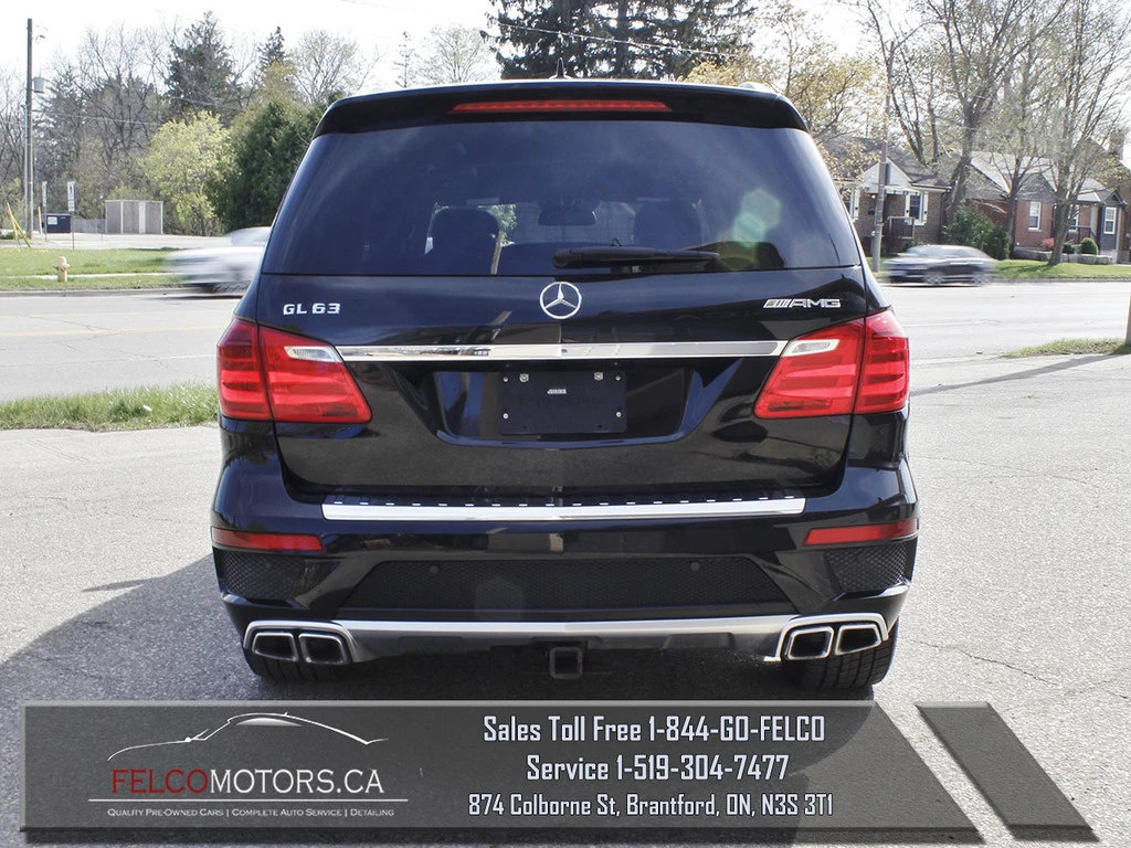 Mercedes-Benz GL 63 AMG Camera* Premium Audio* Keyless* Подгрев* Обдухване, снимка 4 - Автомобили и джипове - 53918739