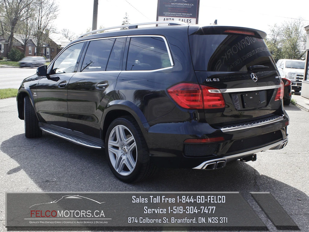 Mercedes-Benz GL 63 AMG Camera* Premium Audio* Keyless* Подгрев* Обдухване, снимка 5 - Автомобили и джипове - 53918739