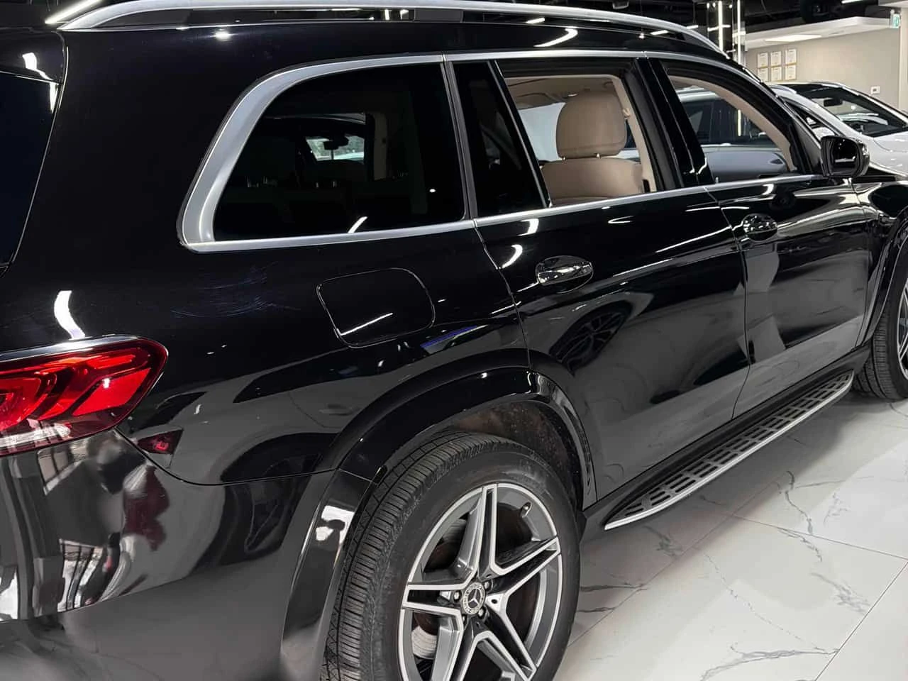 Mercedes-Benz GLS 450 | DISTRONIC| 360| BURMESTER| HUD| PANO| ОБДУХВАНЕ, снимка 4 - Автомобили и джипове - 54016894