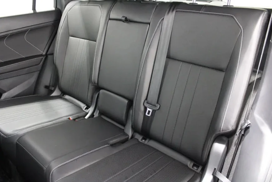 VW Tiguan R-line Allspace 4Motion, снимка 10 - Автомобили и джипове - 54656679