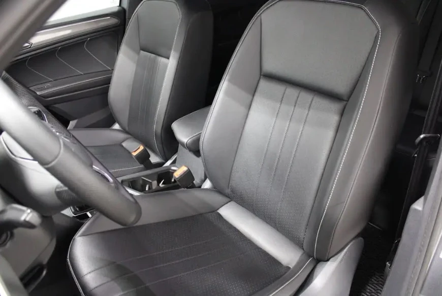 VW Tiguan R-line Allspace 4Motion, снимка 9 - Автомобили и джипове - 54656679