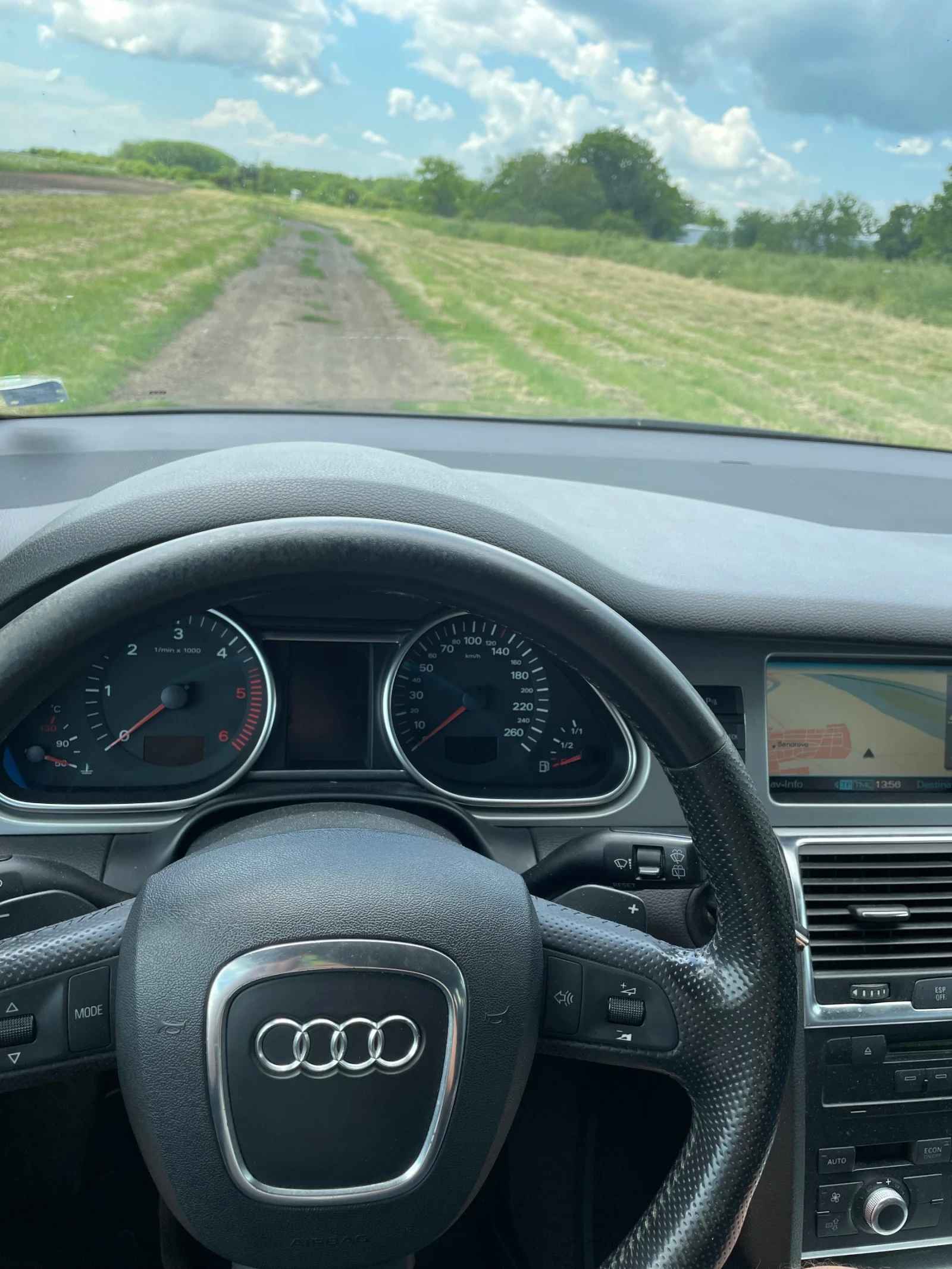 Audi Q7 3.0 TDI 233 hp Пружини, снимка 11 - Автомобили и джипове - 54718437
