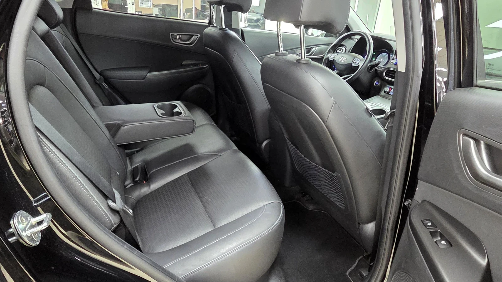 Hyundai Kona 64KWh/Premium/Blue Link/SOH100%, снимка 11 - Автомобили и джипове - 54937041