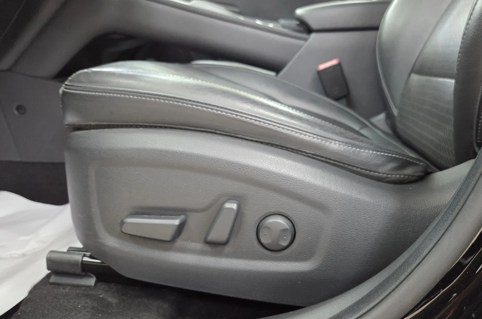 Hyundai Kona 64KWh/Premium/Blue Link/SOH100%, снимка 8 - Автомобили и джипове - 54937041