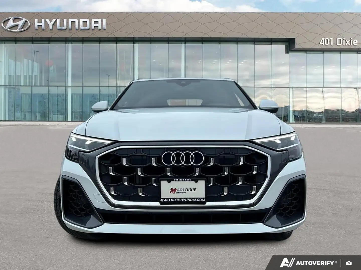 Audi Q8 55TFSI* MATRIX* S* LINE* ОБДУХВАНЕ* ДИСТРОНИК* 360, снимка 5 - Автомобили и джипове - 55787714