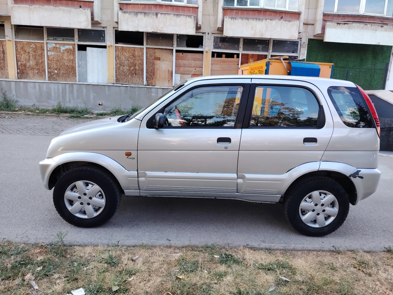 Daihatsu Terios, снимка 2 - Автомобили и джипове - 55942685
