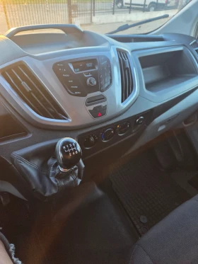 Ford Transit 2.2 tdci klimatik топ , снимка 15