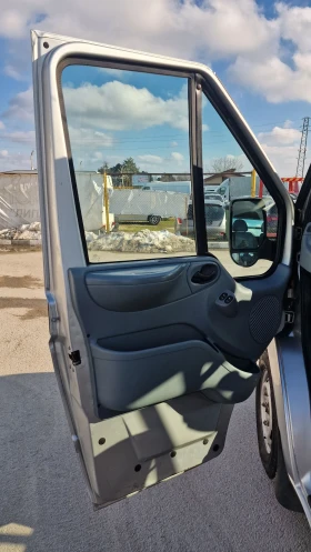 Ford Transit 2.2TDCI, снимка 14 - Бусове и автобуси - 53651316