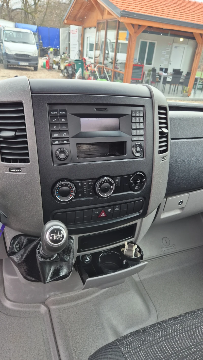 Mercedes-Benz Sprinter 519 * 519* 3.5тона* КЛИМАТРОНИК* ШВЕЙЦАРИЯ* , снимка 13 - Бусове и автобуси - 52470049