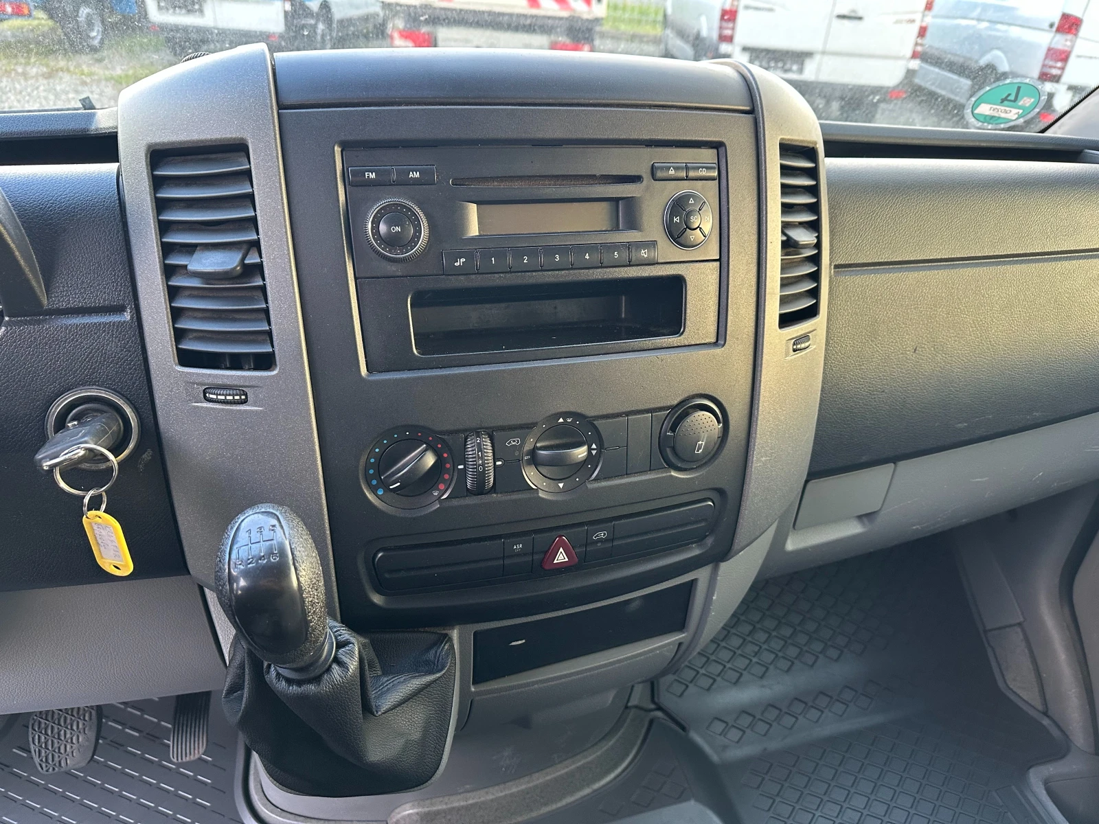 VW Crafter 2.5tdi, klima,  - изображение 6
