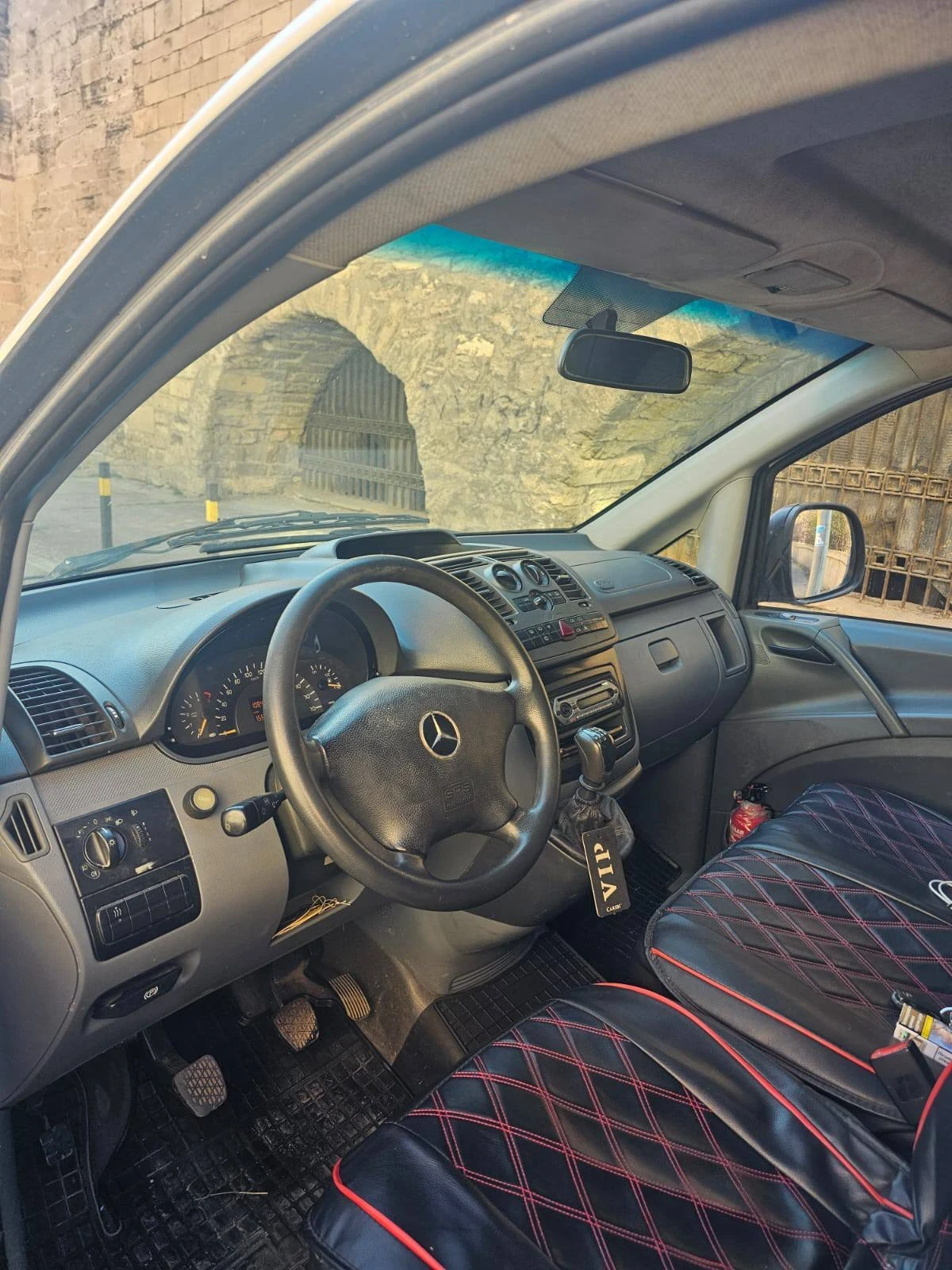 Mercedes-Benz Vito Mercedes Vito 111 - изображение 3