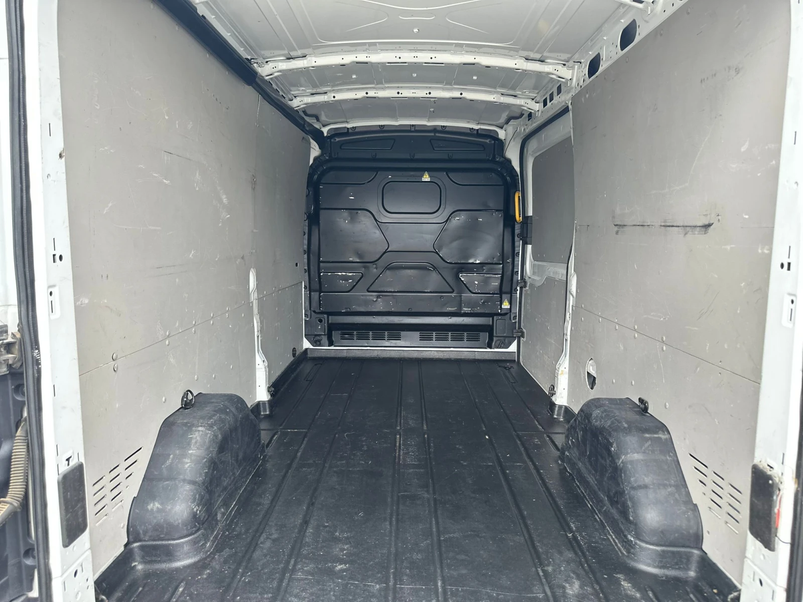 Ford Transit /2.0 TDCI / ECOBLUE / Д.3, 40м. В.1, 90м. Ш.1, 70м, снимка 9 - Бусове и автобуси - 54550212