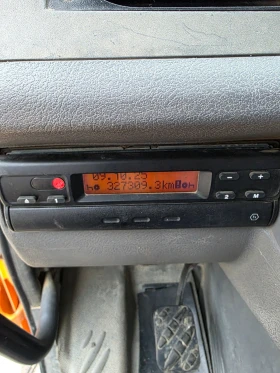 Renault Kerax Самосвал снегорин 6х4 370dci, снимка 10