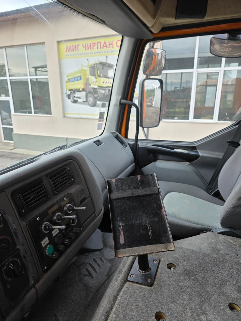 Renault Kerax Самосвал снегорин 6х4 370dci, снимка 12 - Камиони - 51825219