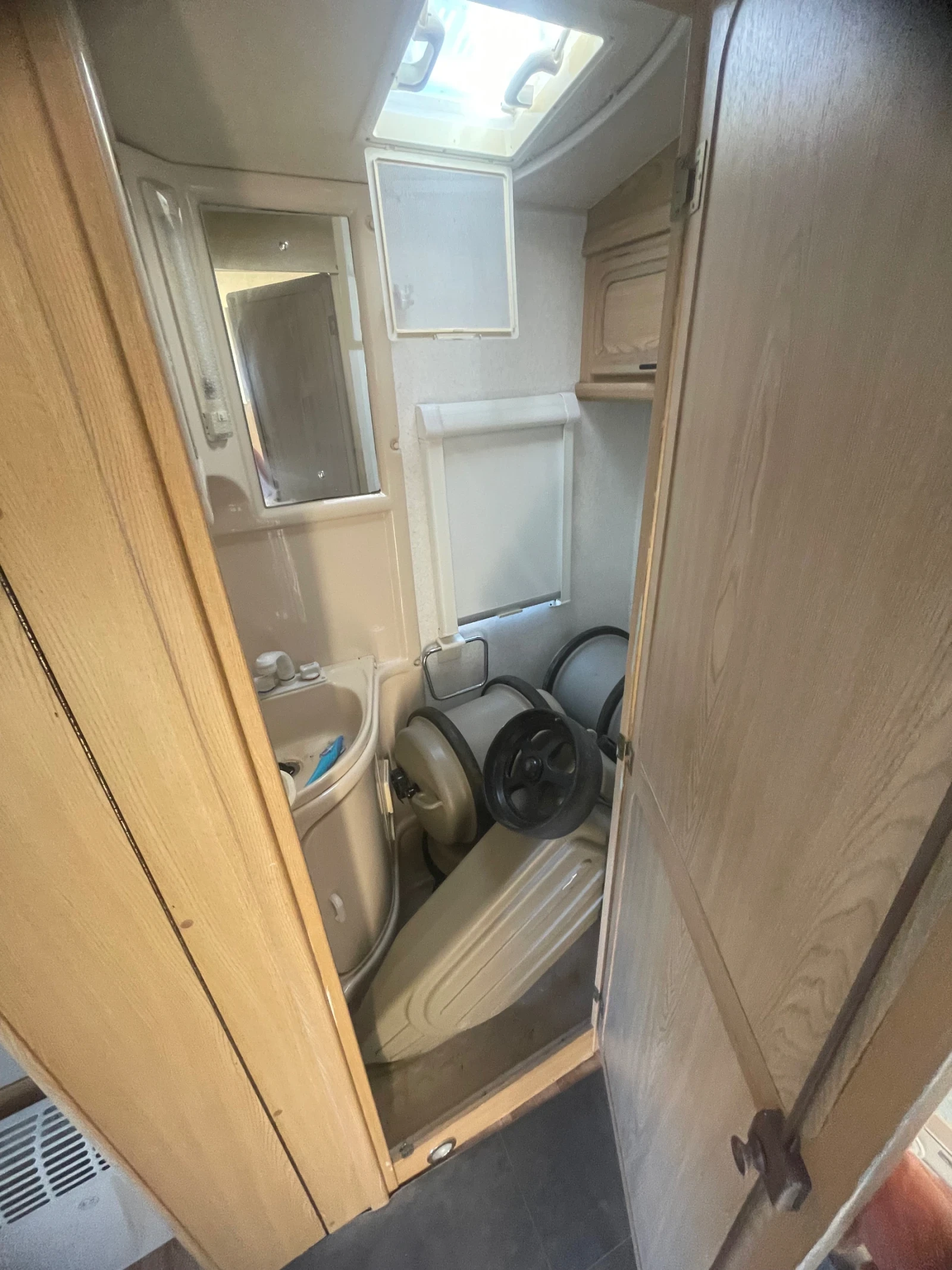 Каравана Други  - изображение 4