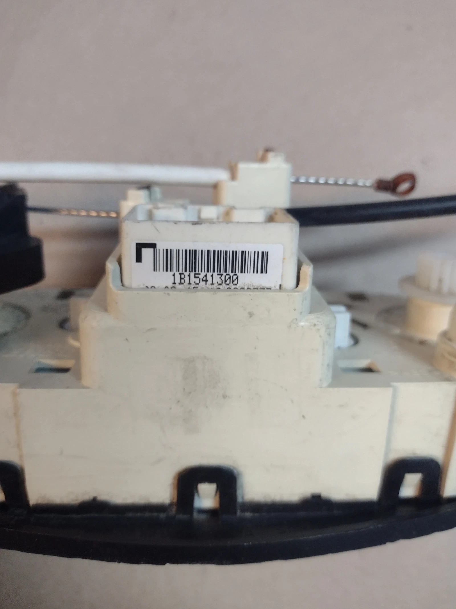 1B1541300    DACIA  5P3741000 | Mobile.bg   2