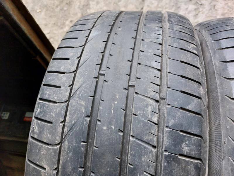 Гуми Летни 275/40R19, снимка 4 - Гуми и джанти - 36280007