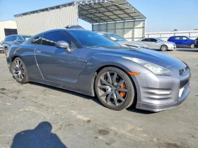 Nissan Gt-r PREMIUM, снимка 1