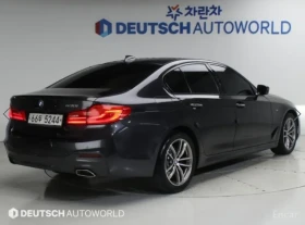 BMW 530 M* SPORT* ОБДУХВАНЕ* ХЕДЪП* 360КАМЕРА* LANE* ASSIS, снимка 2