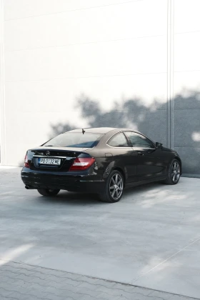 Обява за продажба на Mercedes-Benz C 220 ~17 900 лв. - изображение 4