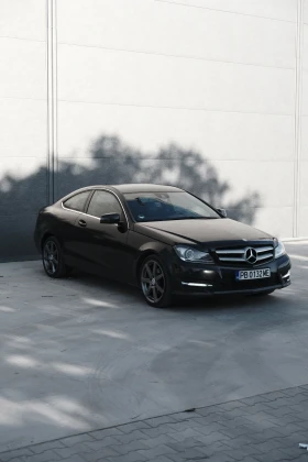 Обява за продажба на Mercedes-Benz C 220 ~17 900 лв. - изображение 2