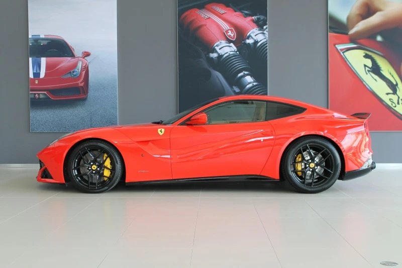 Ferrari F12berlinetta, снимка 2 - Автомобили и джипове - 43879611