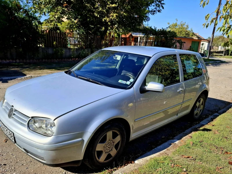 VW Golf 1, 6 Газ/бензин, снимка 4 - Автомобили и джипове - 47691426