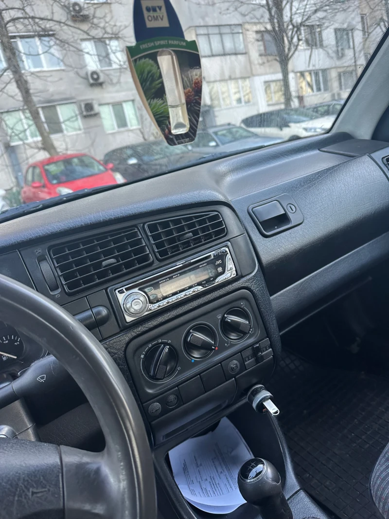 VW Golf, снимка 6 - Автомобили и джипове - 48241022