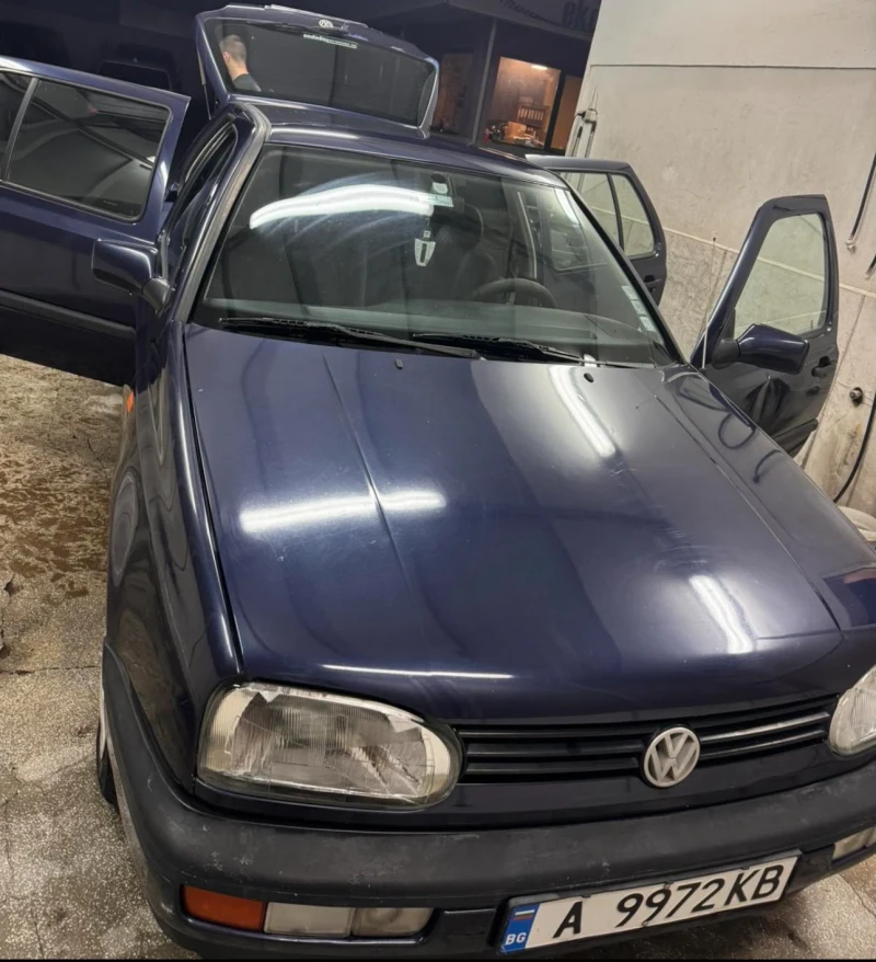 VW Golf, снимка 1 - Автомобили и джипове - 48241022