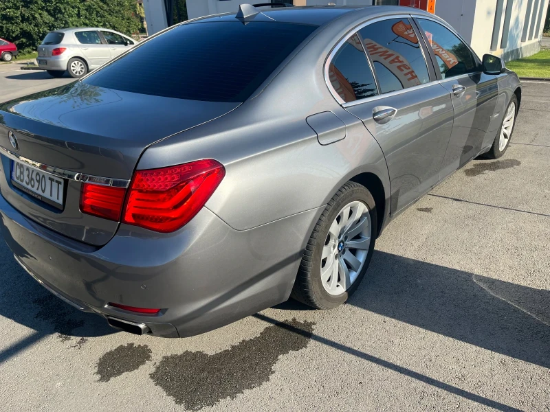 BMW 740, снимка 9 - Автомобили и джипове - 48682828