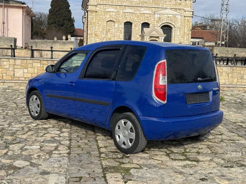 Skoda Roomster 1.4TDI, снимка 4 - Автомобили и джипове - 48708838