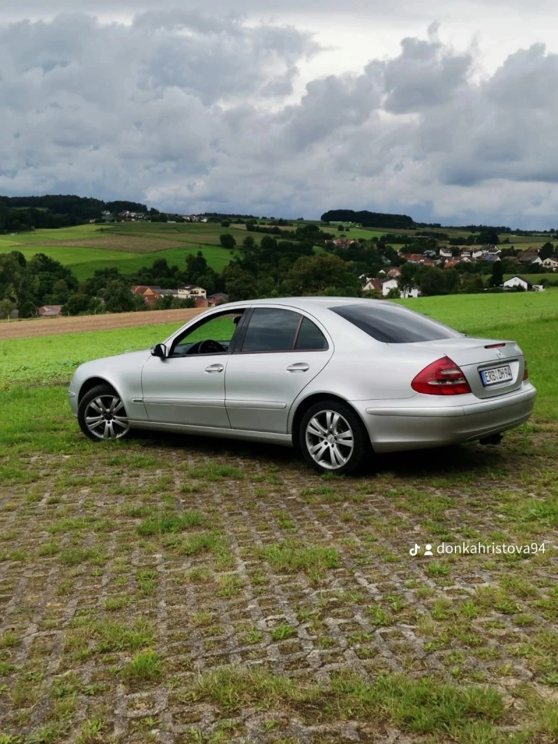 Mercedes-Benz E 220 CDI , снимка 5 - Автомобили и джипове - 48983279