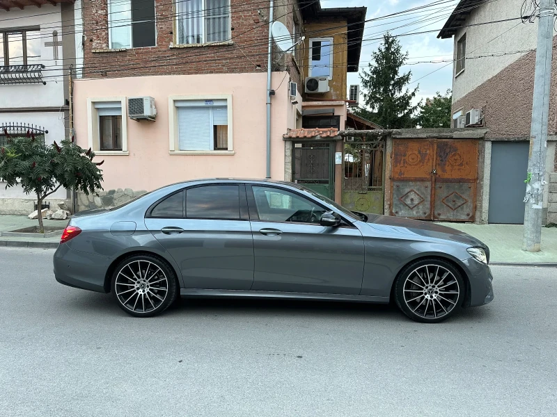 Mercedes-Benz E 220 d 4matic, снимка 2 - Автомобили и джипове - 49583236