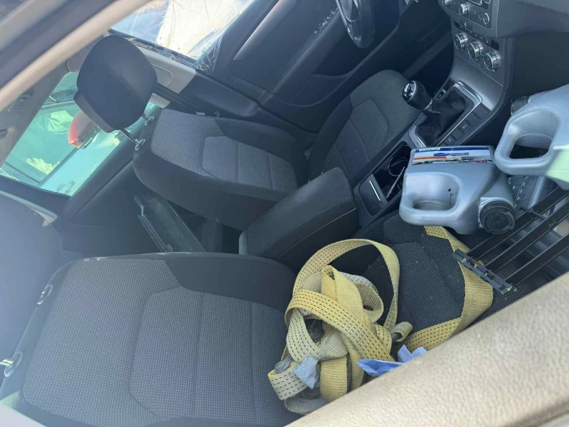 VW Passat 2.0, снимка 6 - Автомобили и джипове - 51018555