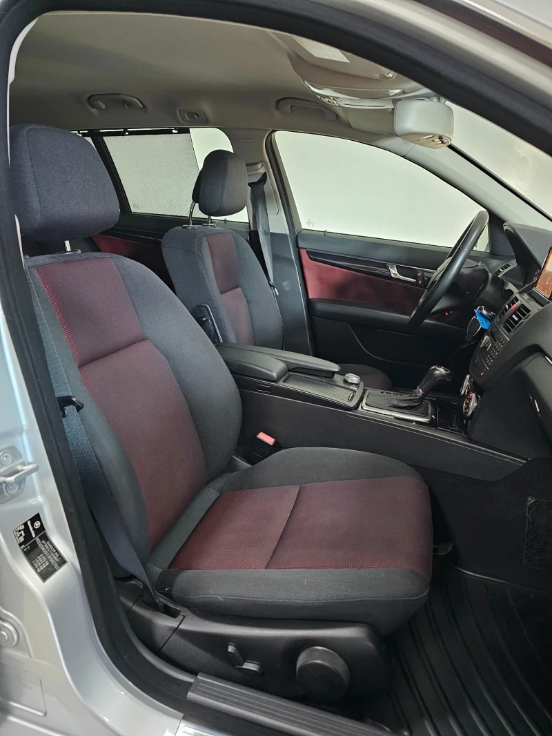 Mercedes-Benz C 220 C200 CDI Grand Edition EURO5 Navi, снимка 9 - Автомобили и джипове - 51799716