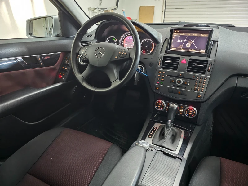 Mercedes-Benz C 220 C200 CDI Grand Edition EURO5 Navi, снимка 7 - Автомобили и джипове - 51799716