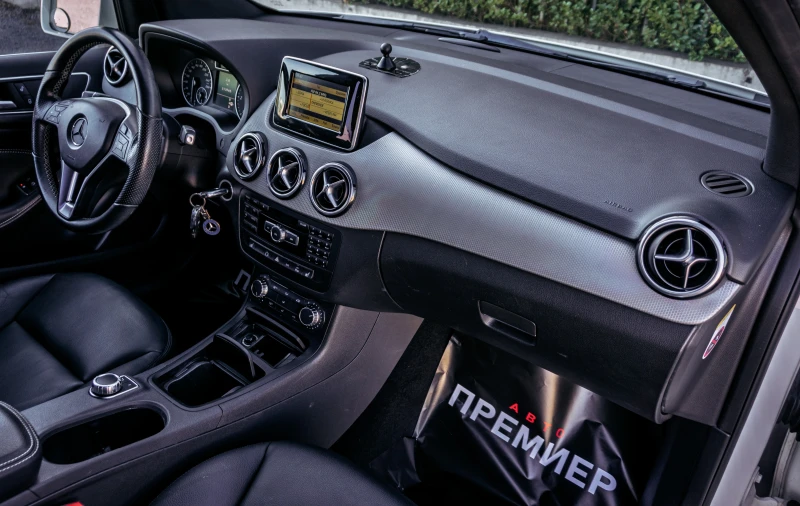 Mercedes-Benz B 200 B200CDI 6М ГАРАНЦИЯ РЕАЛНИ КИЛОМЕТРИ!!!!!, снимка 13 - Автомобили и джипове - 51823332