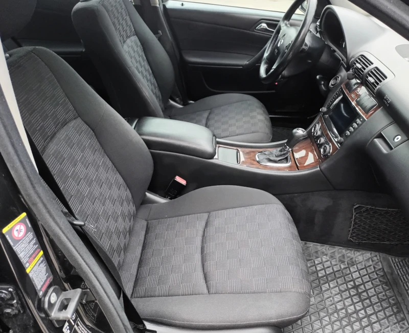 Mercedes-Benz C 220 2.2CDI-2007г-FACE, снимка 6 - Автомобили и джипове - 52542960