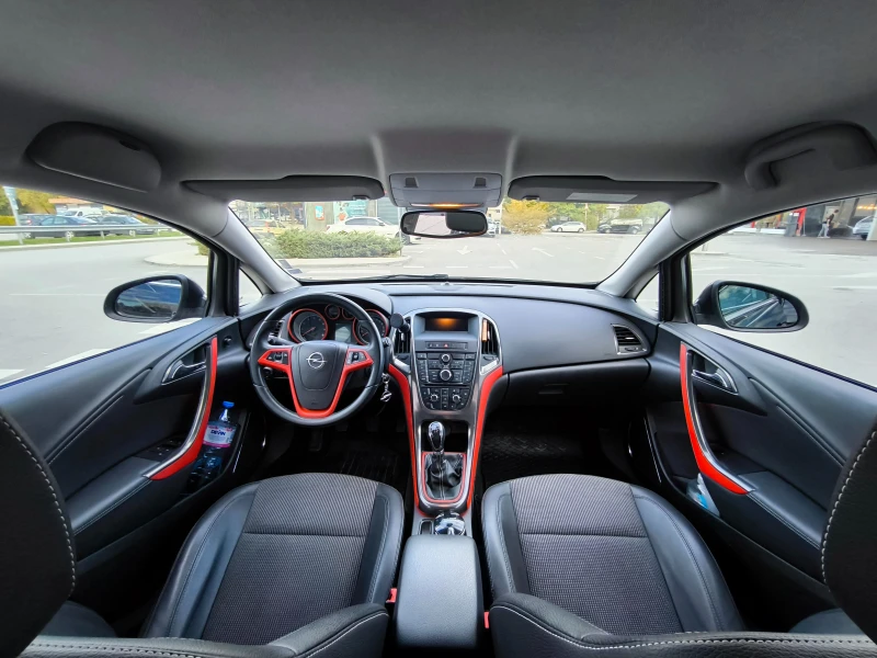 Opel Astra Opel Astra 1.6 бензин/газ   реални 99 000 км, снимка 9 - Автомобили и джипове - 52217675