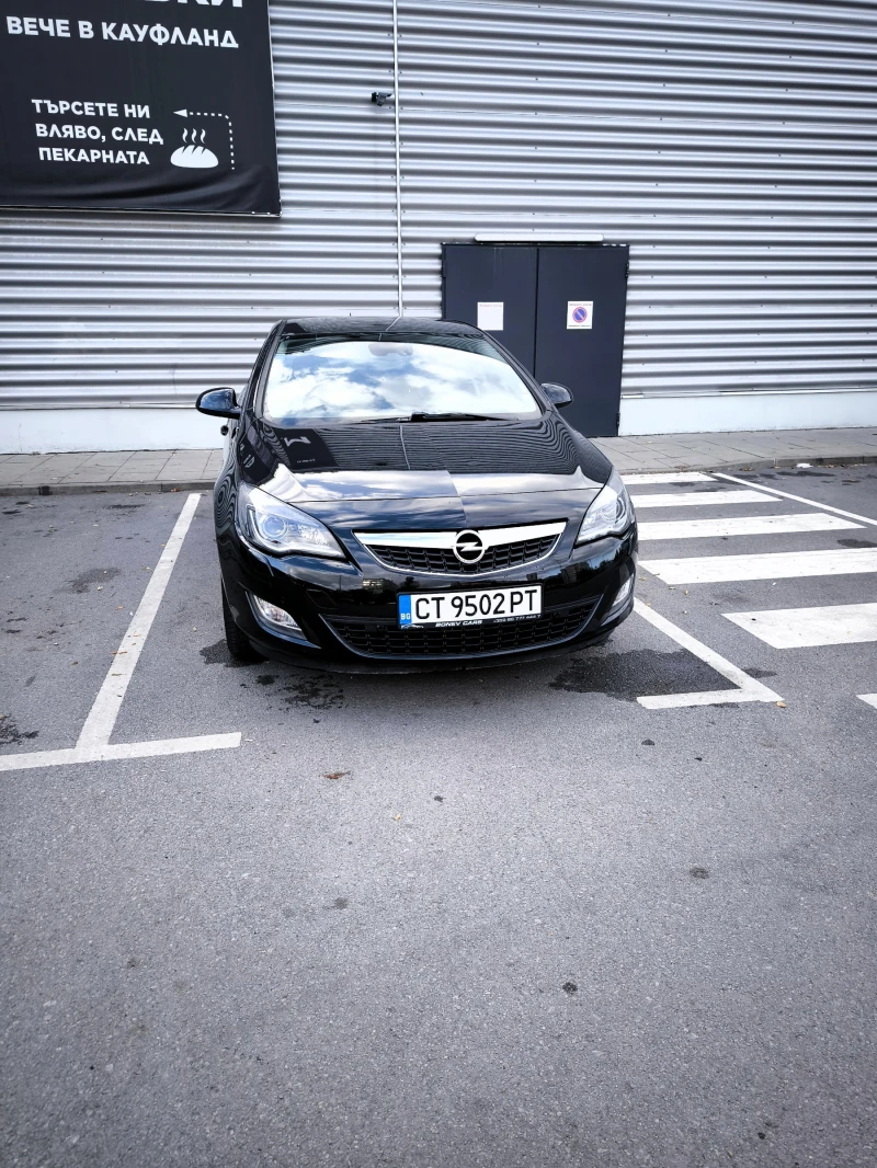 Opel Astra Opel Astra 1.6 бензин/газ   реални 99 000 км, снимка 2 - Автомобили и джипове - 52217675