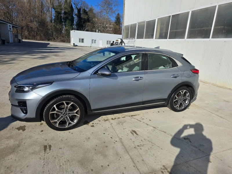 Kia XCeed, снимка 10 - Автомобили и джипове - 53163589