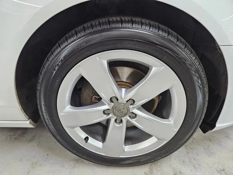 Audi A6 2.0 TDI, снимка 5 - Автомобили и джипове - 55057924