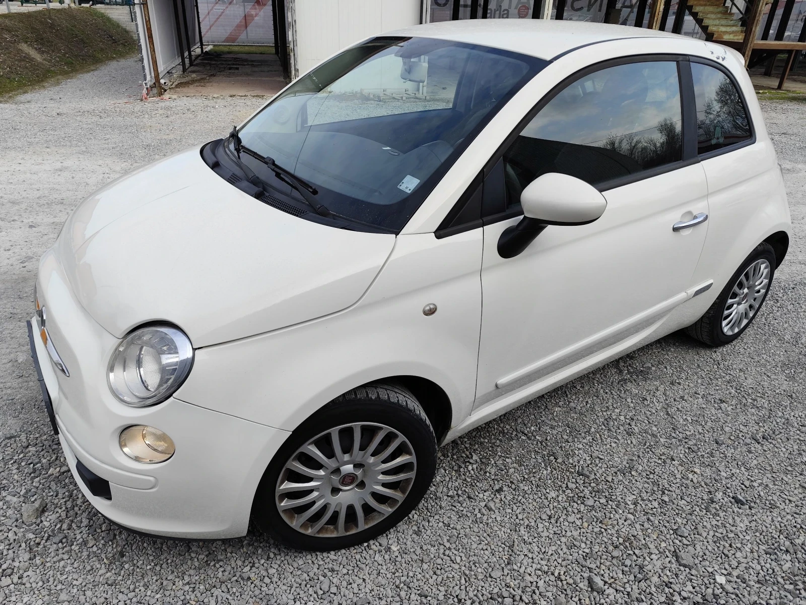 Fiat 500 1.2AUTOMATIC, снимка 3 - Автомобили и джипове - 53913764