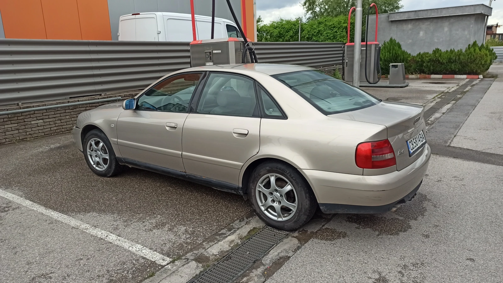 Audi A4 1.8 / 125 к.с / QUATRO / ГАЗ / УНИКАТ - изображение 3
