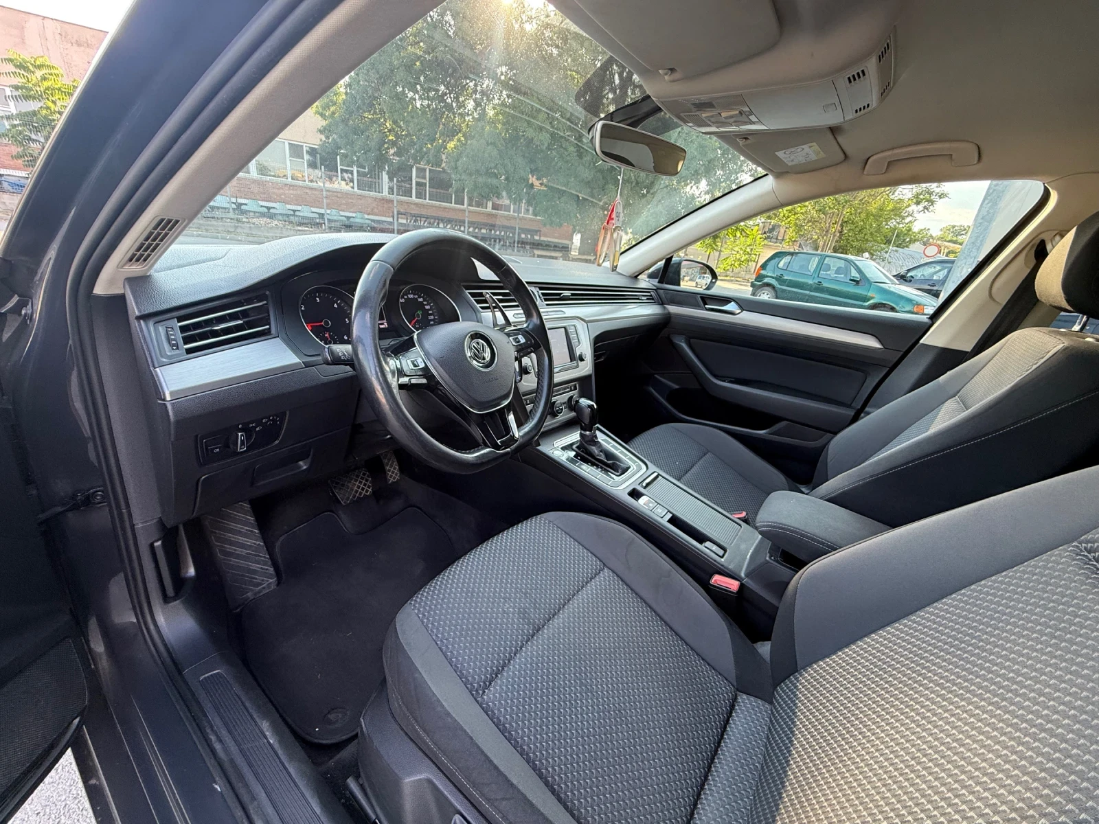 VW Passat 2.0TDi* DSG* Nardo* Grey - изображение 8