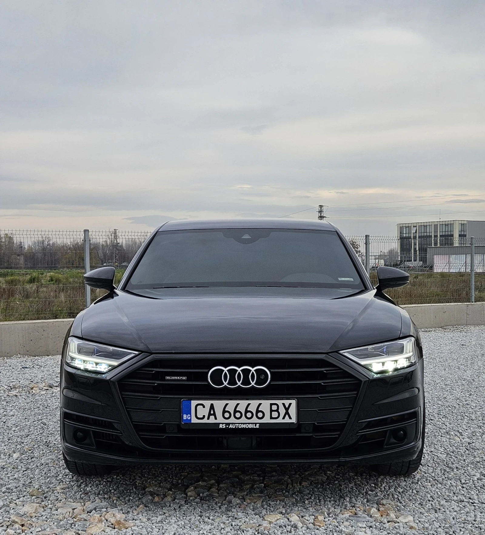 Audi A8  - изображение 2